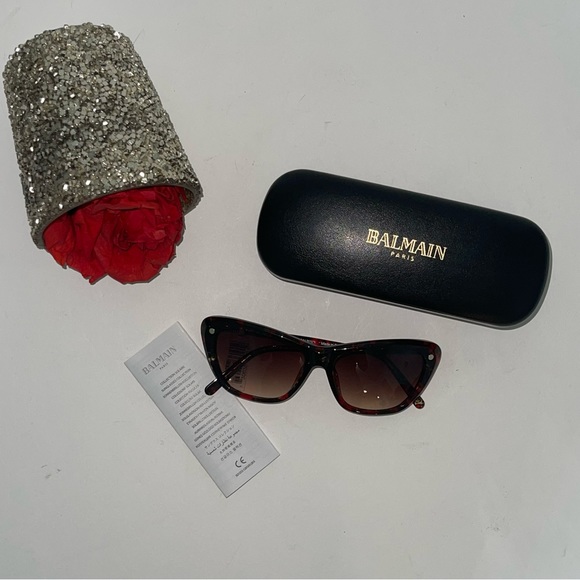 Balmain 56mm Modified Cat Eye Sunglasses In Red & Brown Red- Comes W/ Case NWT - Picture 2 of 15